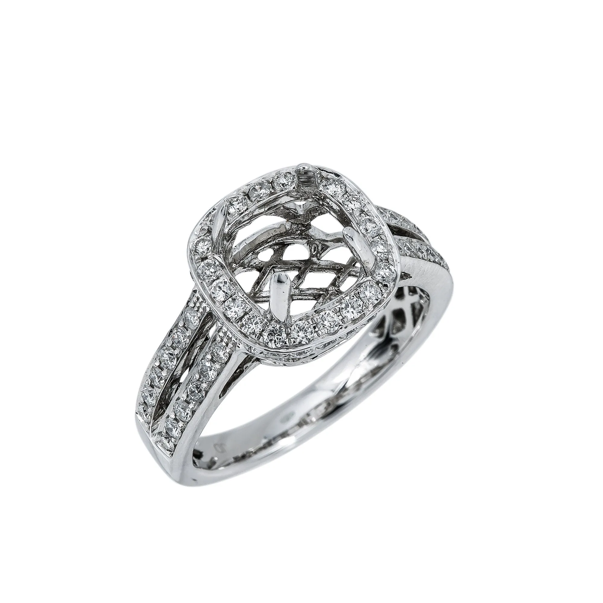 18K White Gold RR0649 Women's Ring With 0.85 CT Diamonds