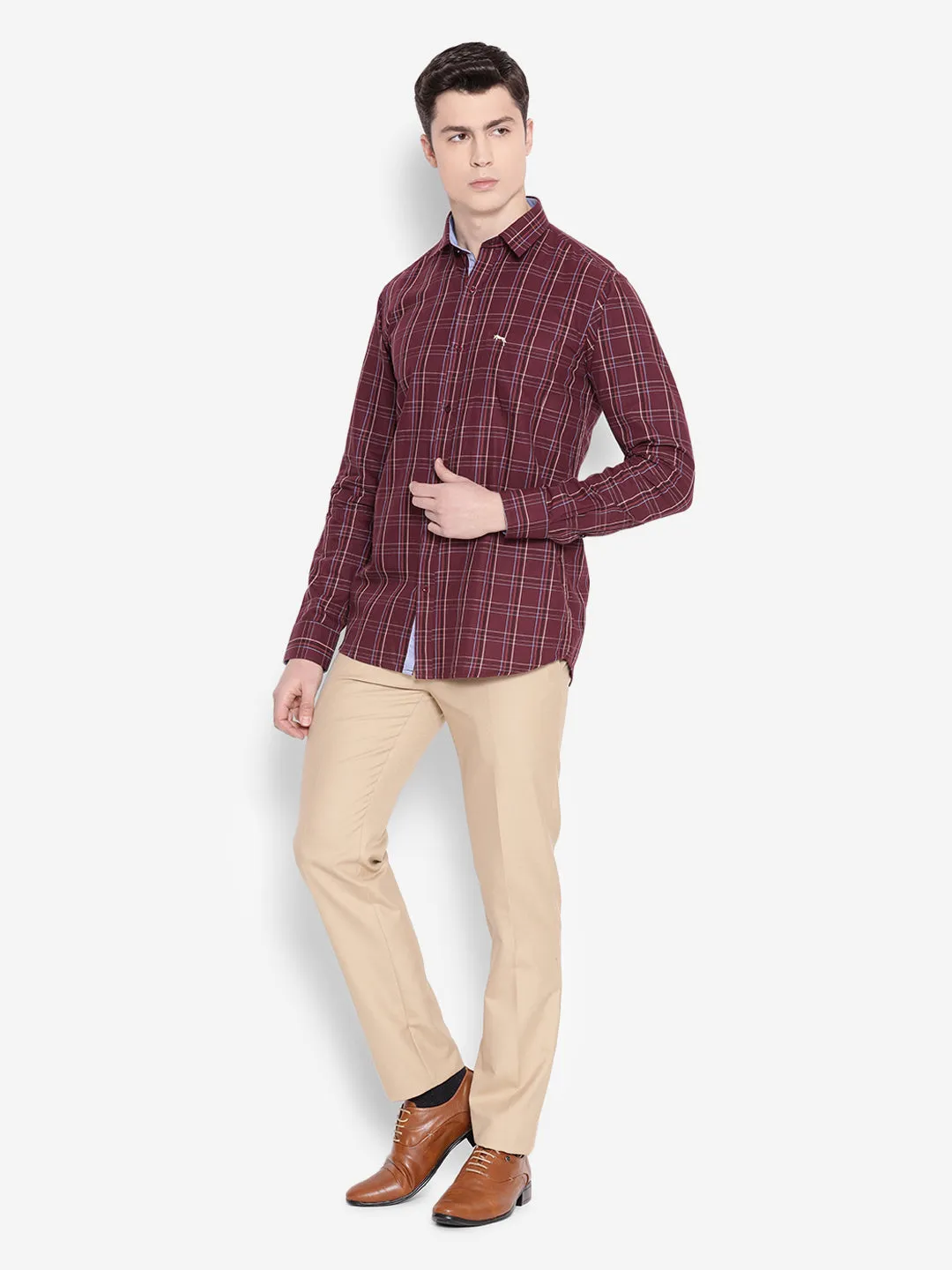 JUMP USA Men Wine Solid Cotton Casual Shirts