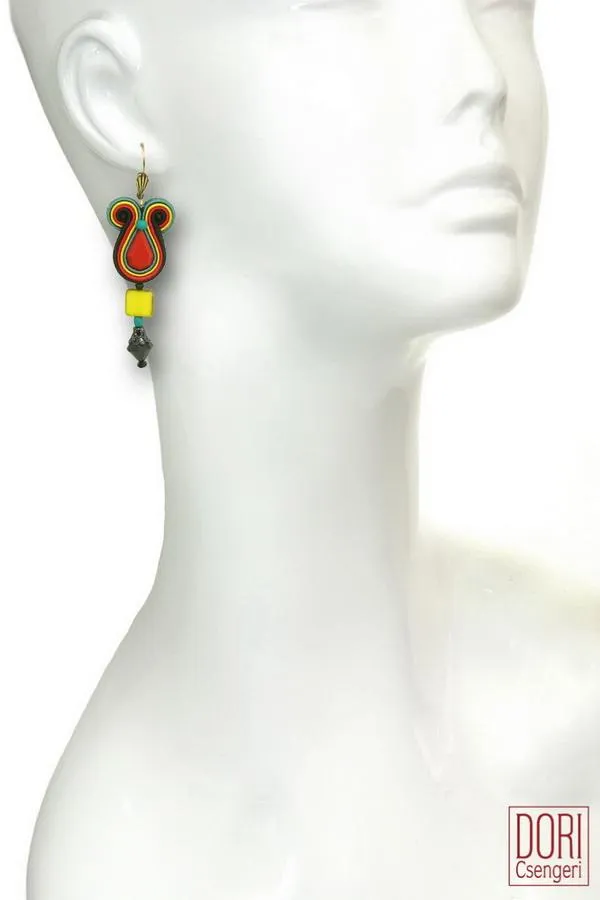 Kyra Casual Earrings