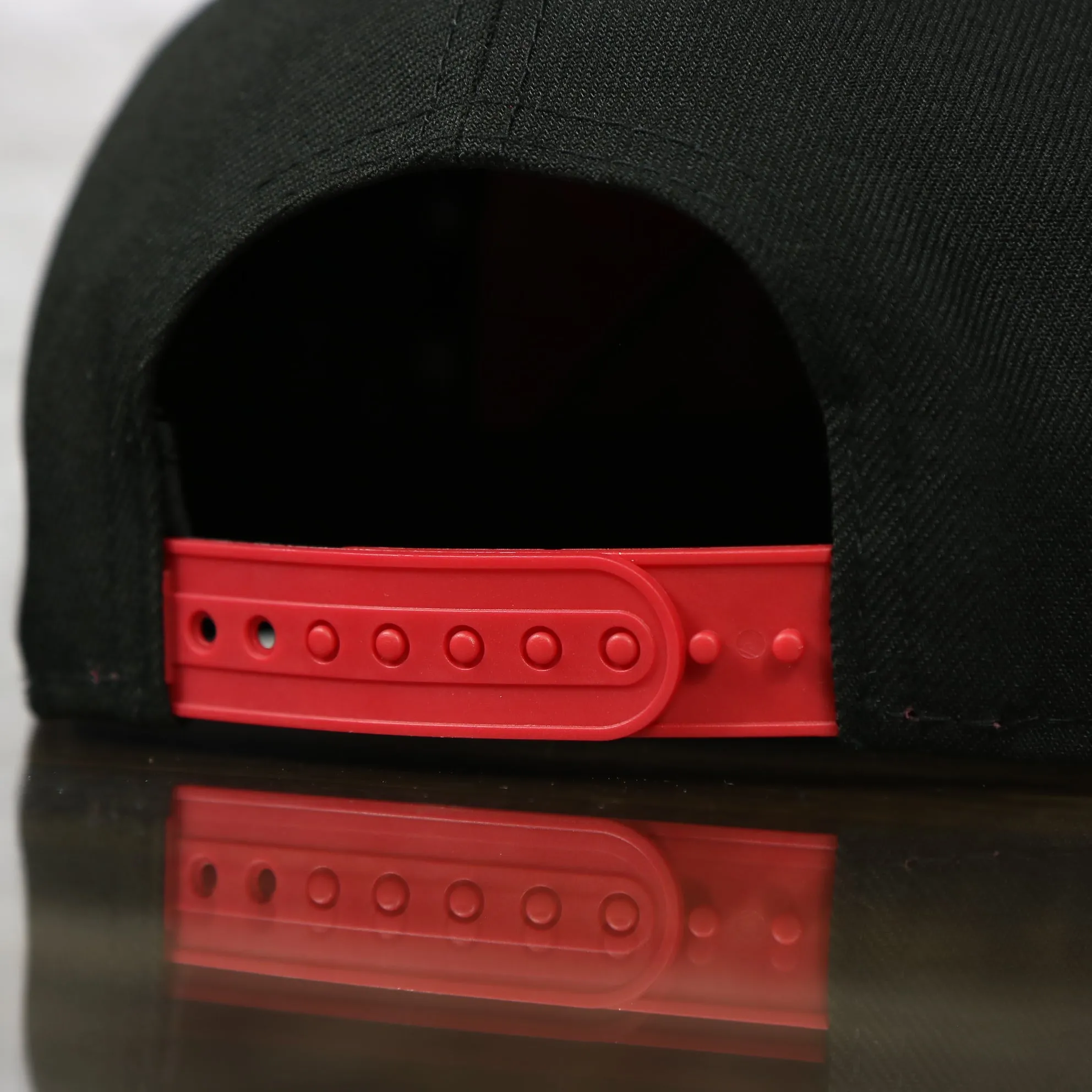 NEW ERA | RODDY PIPER | THUNDERBOLT TRI COLOR LOGO| 9FIFTY SNAPBACK | RED/WHITE/BLACK | OSFM