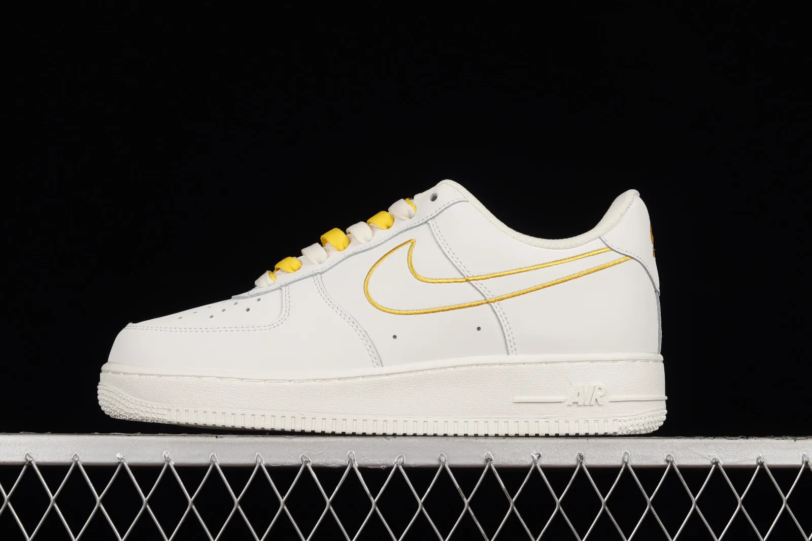 Nike Air Force 1 07 Low Rice White Yellow CL6326-168