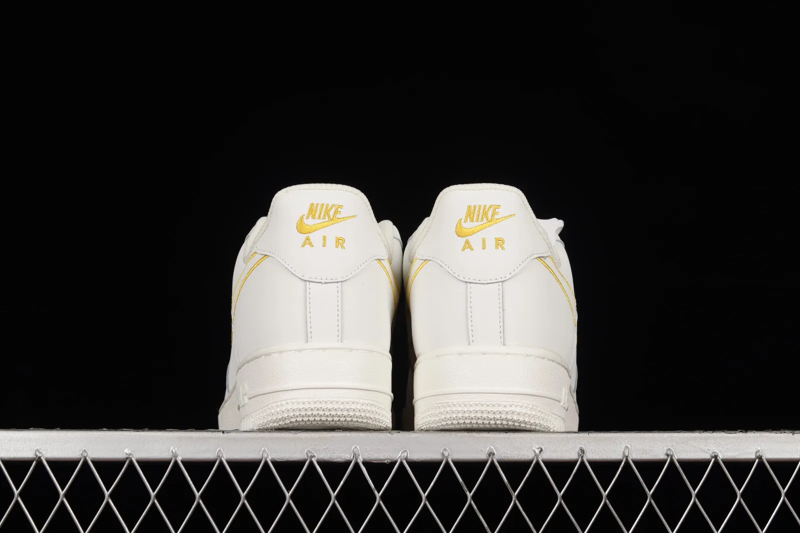 Nike Air Force 1 07 Low Rice White Yellow CL6326-168