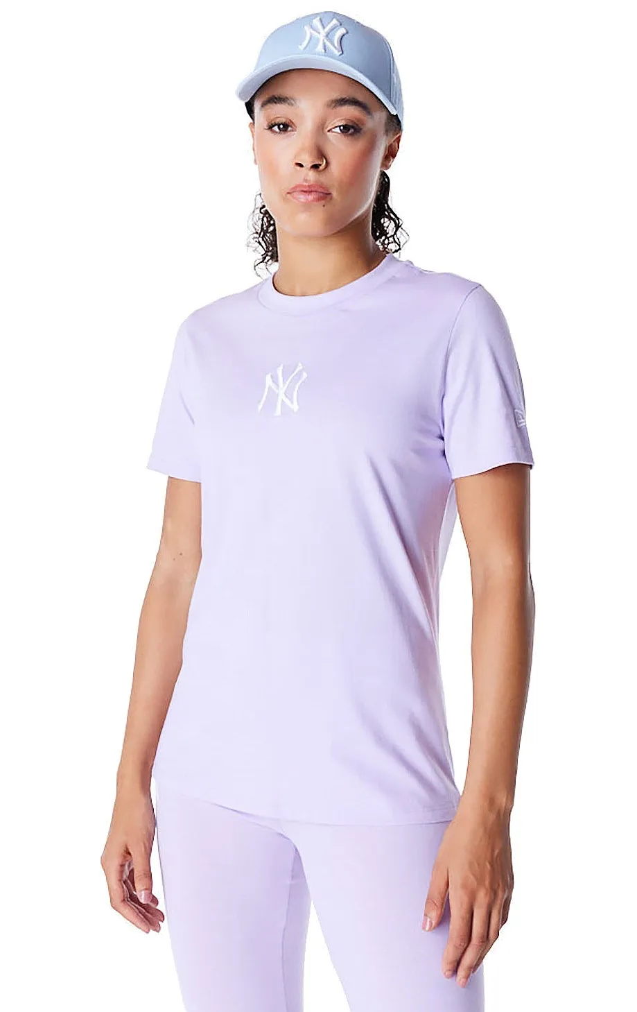 T-Shirt New Era League Essential Regular MLB New York Yankees - Pastel Lilac/White - women´s