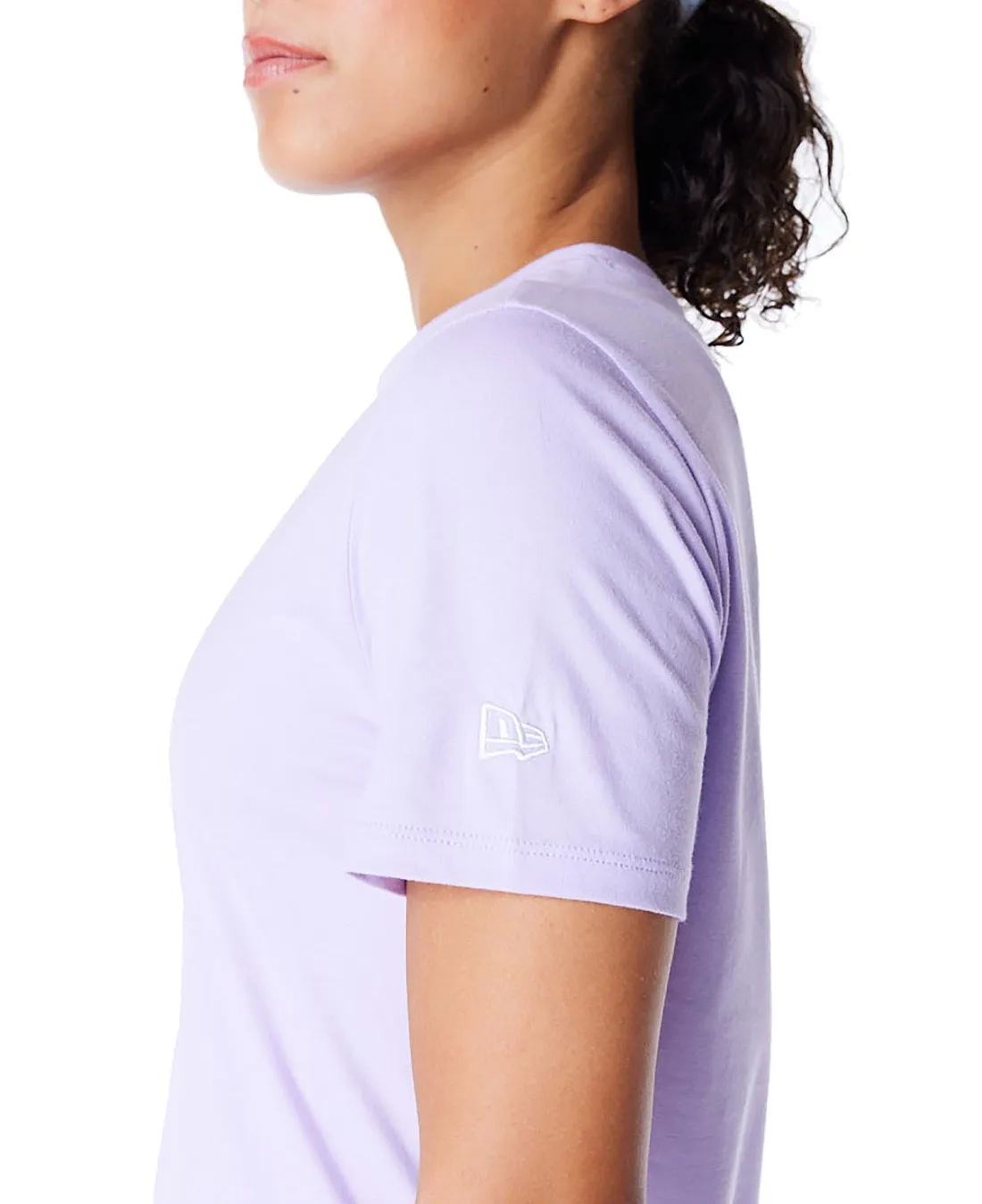 T-Shirt New Era League Essential Regular MLB New York Yankees - Pastel Lilac/White - women´s