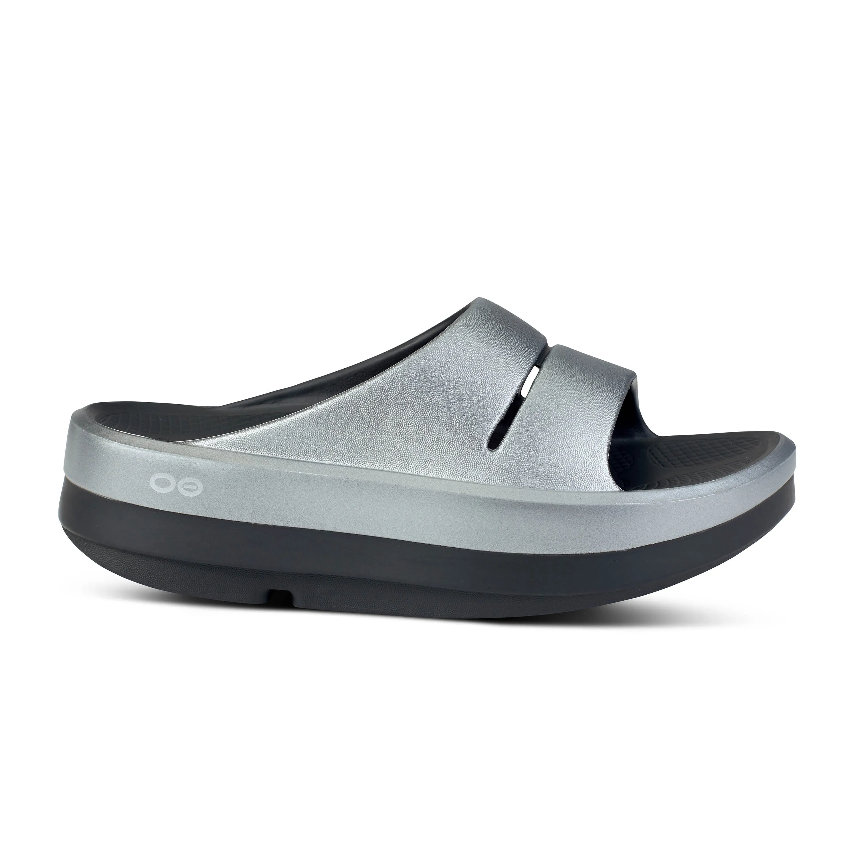  Women's OOmega OOah Slide Sandal in Basalt  